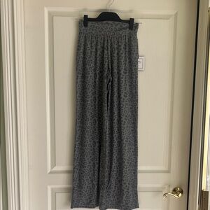 MeMoi Gray Patterned Pants XS
